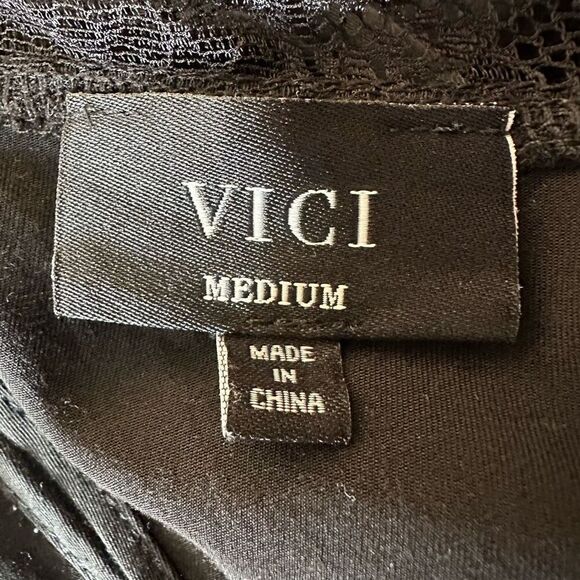 Vici Kaylie Tencel Pocketed Lace Cami Jumpsuit Black Size Medium - Picture 5 of 13